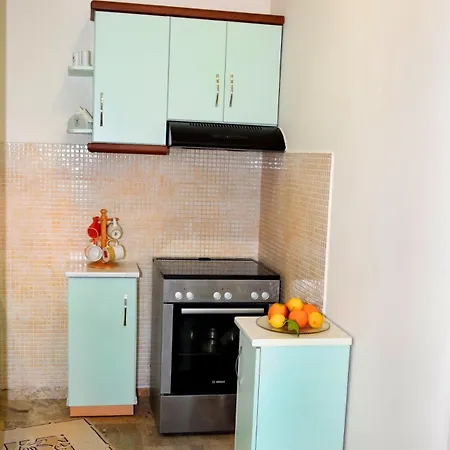 Dimitra's Little House דירה