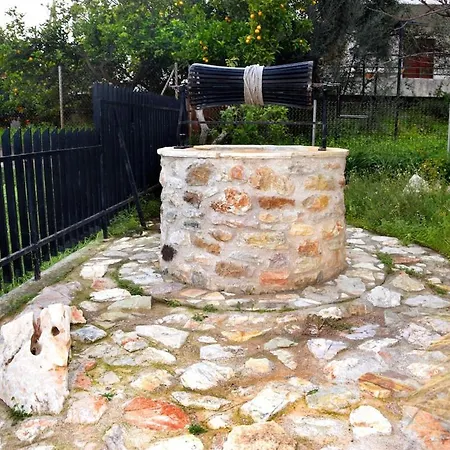 Dimitra's Little House דירה Petalídhion