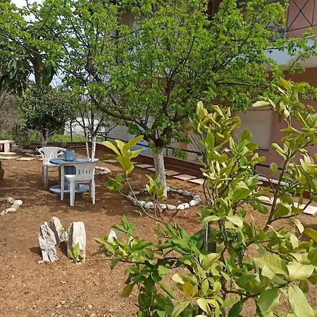דירה Dimitra's Little House Petalídhion